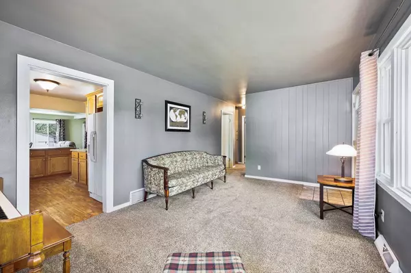 Janesville, WI 53548,1703 Hamilton Avenue