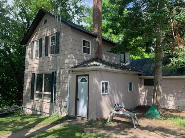 224 N Main Street, Westfield, WI 53964