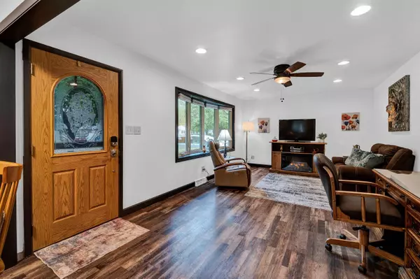 Watertown, WI 53094,1317 Neenah Street