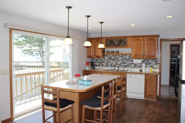 Merrimac, WI 53561,421 River Street