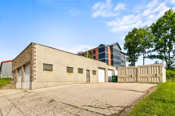 Mount Horeb, WI 53572,212 E Lincoln Street