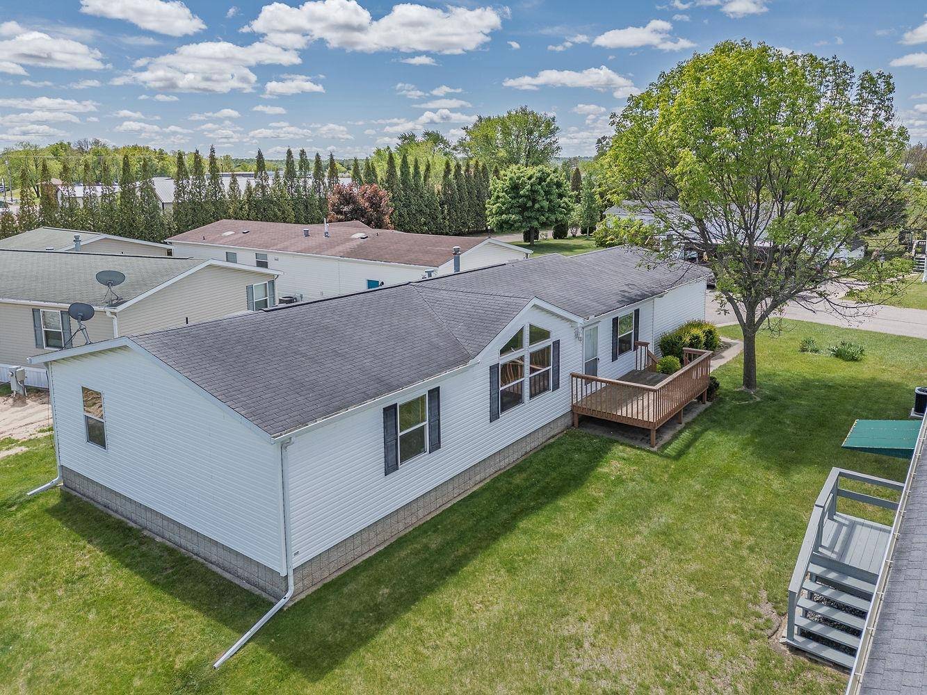 Reedsburg, WI 53959,2701 E Main Street #136