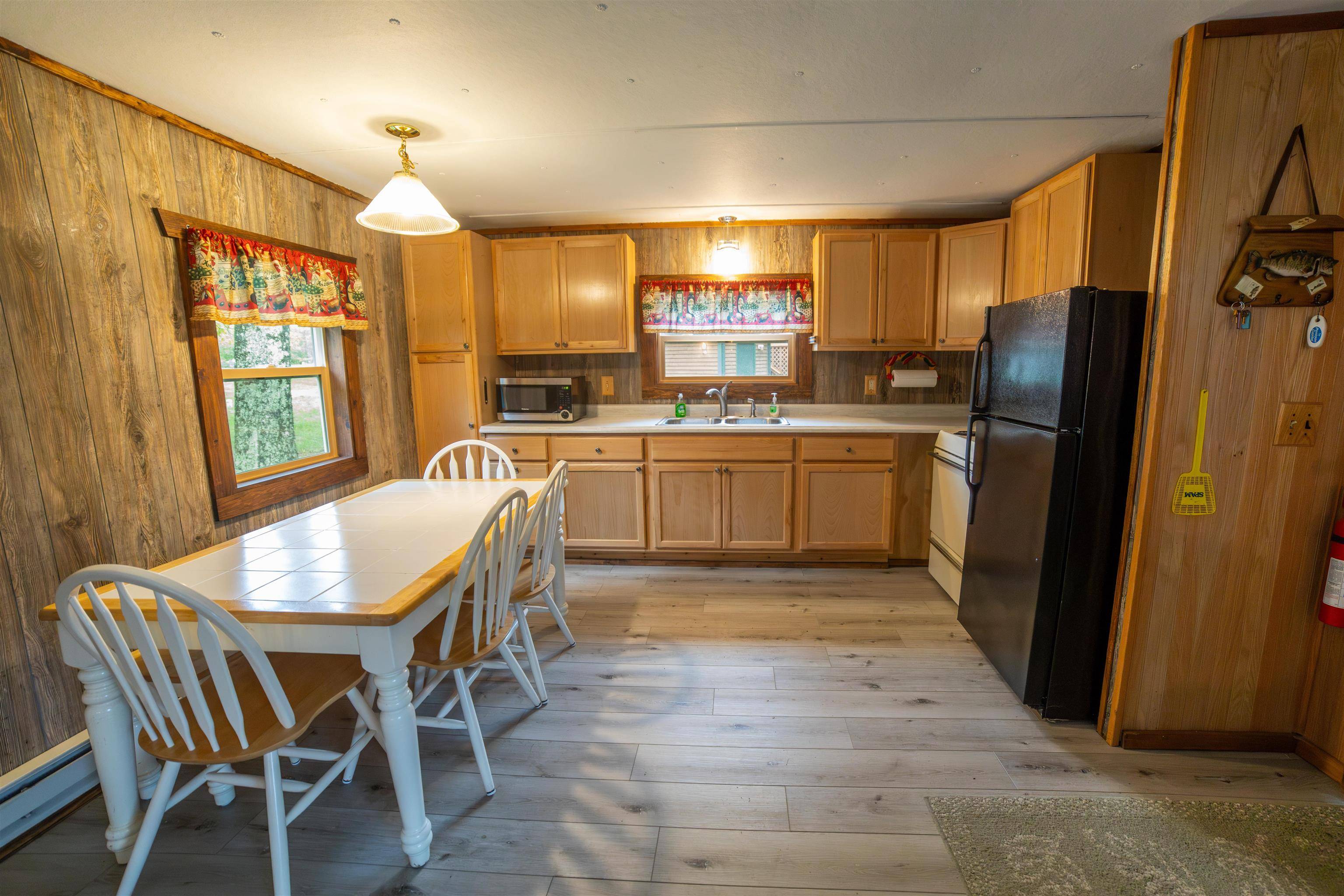 Oxford, WI 53952,2847 County Road G