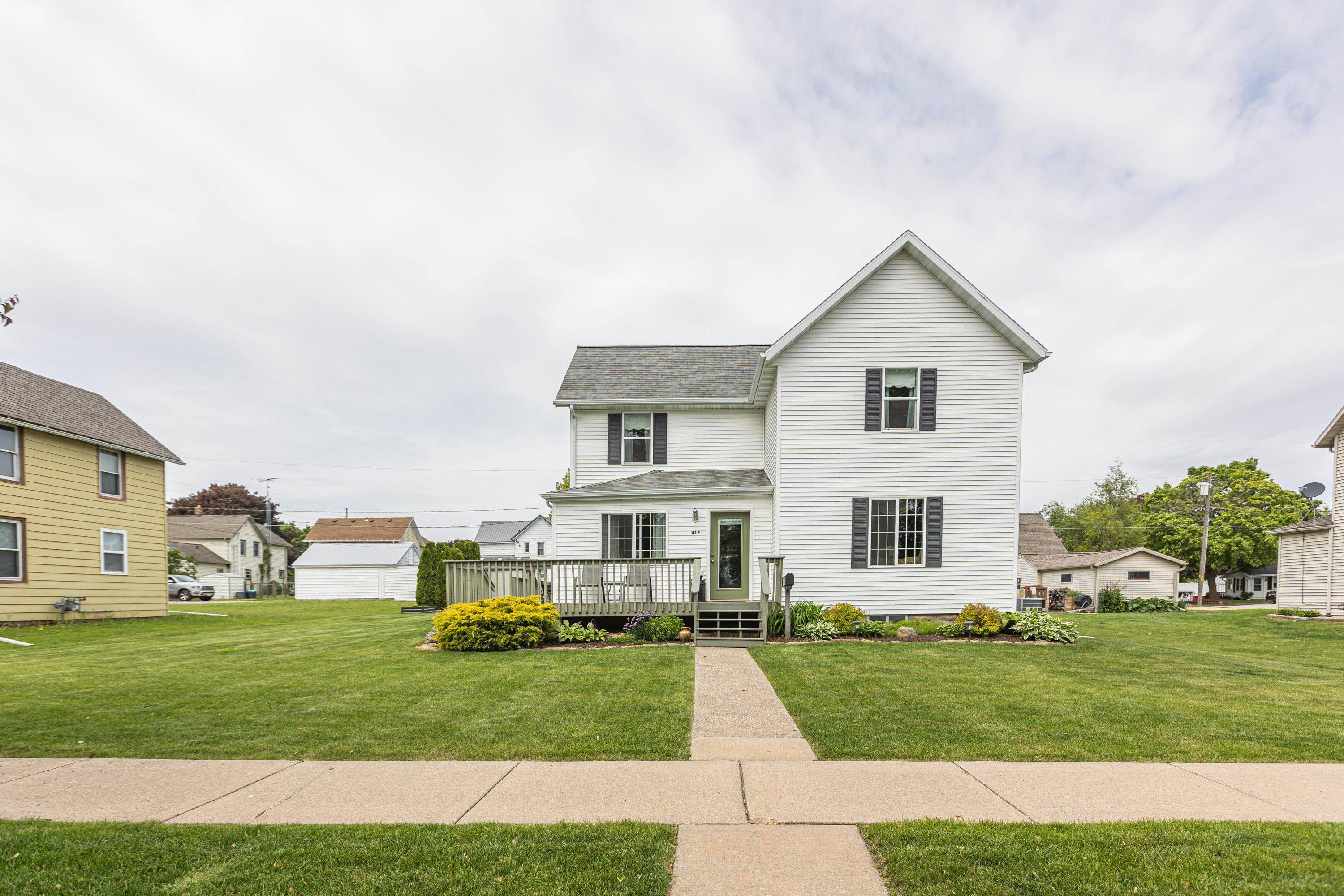 415 N Washington Street, Cuba City, WI 53807