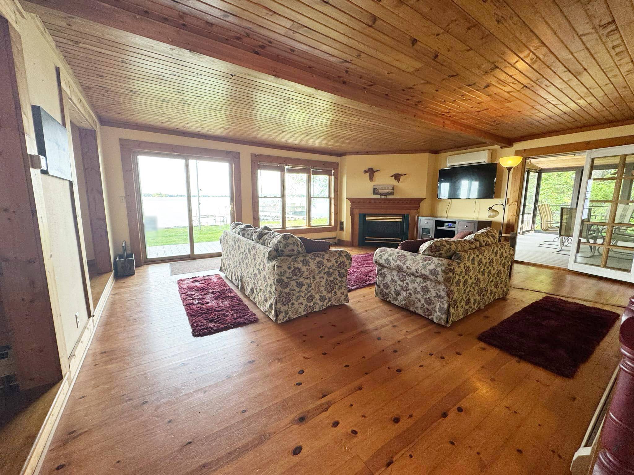 Fox Lake, WI 53933,W10305 Shorecrest Drive
