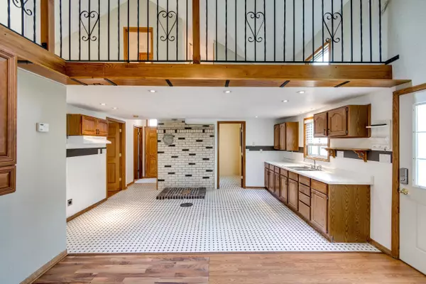 Markesan, WI 53946,N2902 Hilltop Road