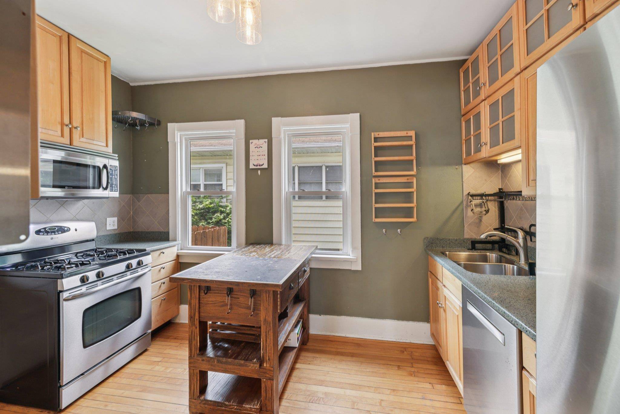 Madison, WI 53715,407 S Orchard Street