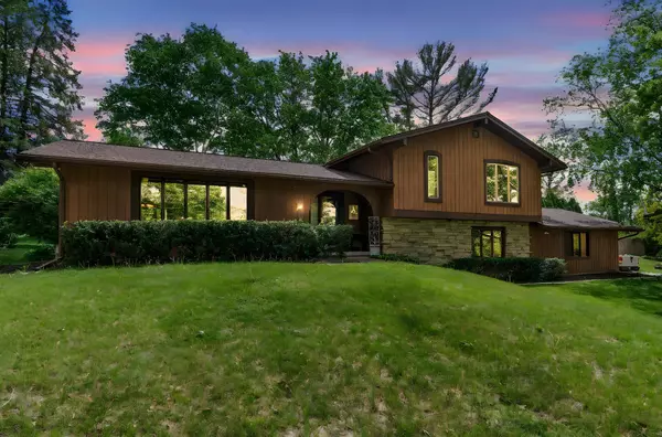 Platteville, WI 53818,15 Preston Drive
