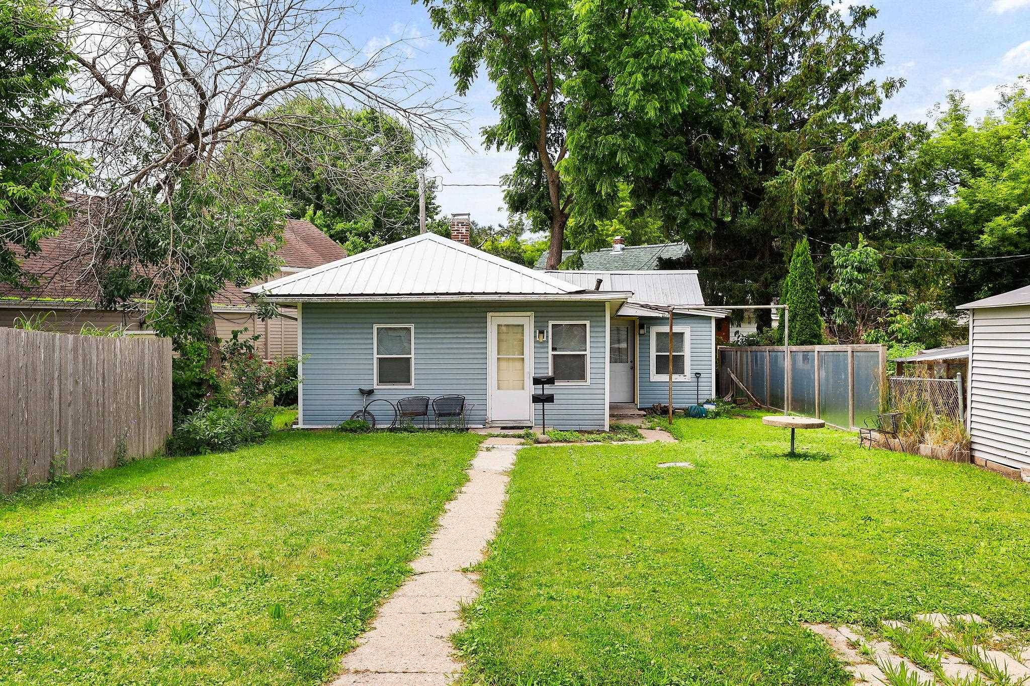 618 North Street, Madison, WI 53704