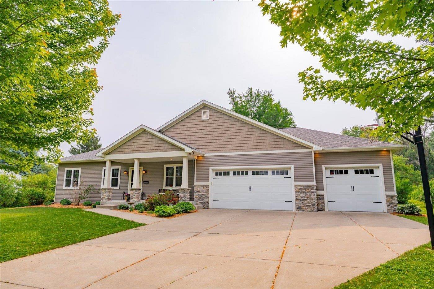 5508 Midmoor Road, Monona, WI 53716