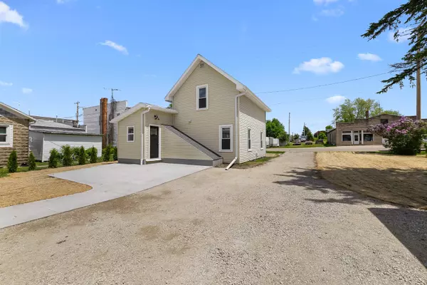 Friesland, WI 53935,103 S Madison Street