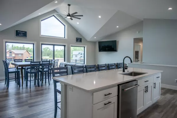 New Lisbon, WI 53950,W5828 37th Street