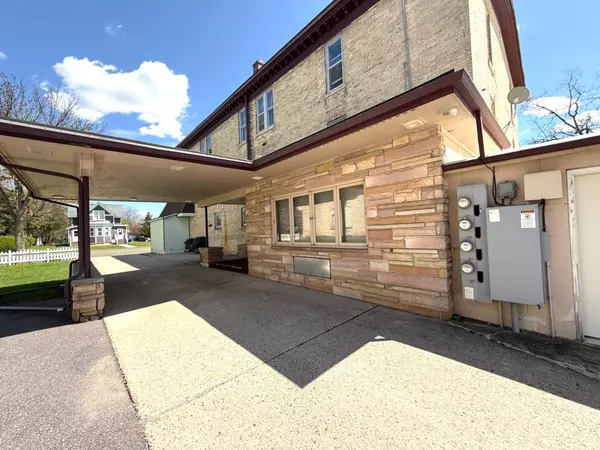 Rio, WI 53960,219 Lincoln Avenue