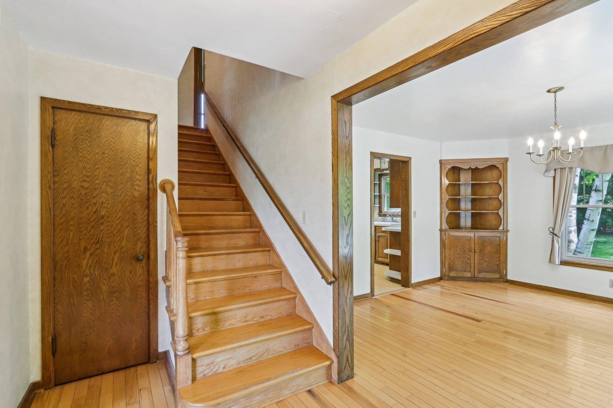 Baraboo, WI 53913,409 12th Street