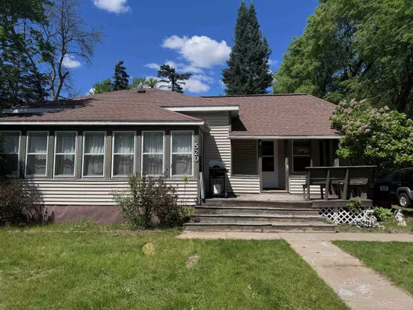520 W Youngman Street, Wautoma, WI 54982