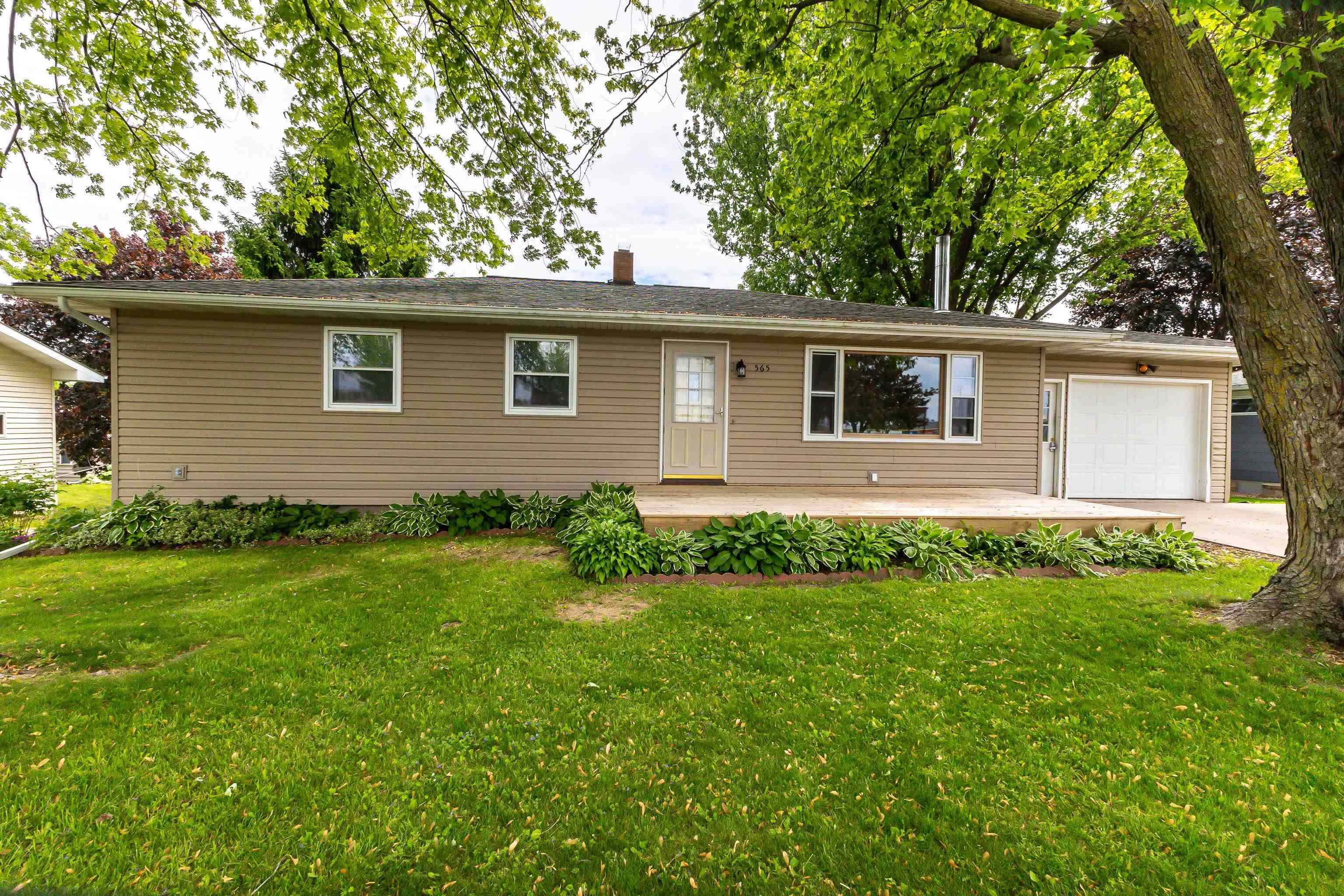 565 Pitt Street, Platteville, WI 53818