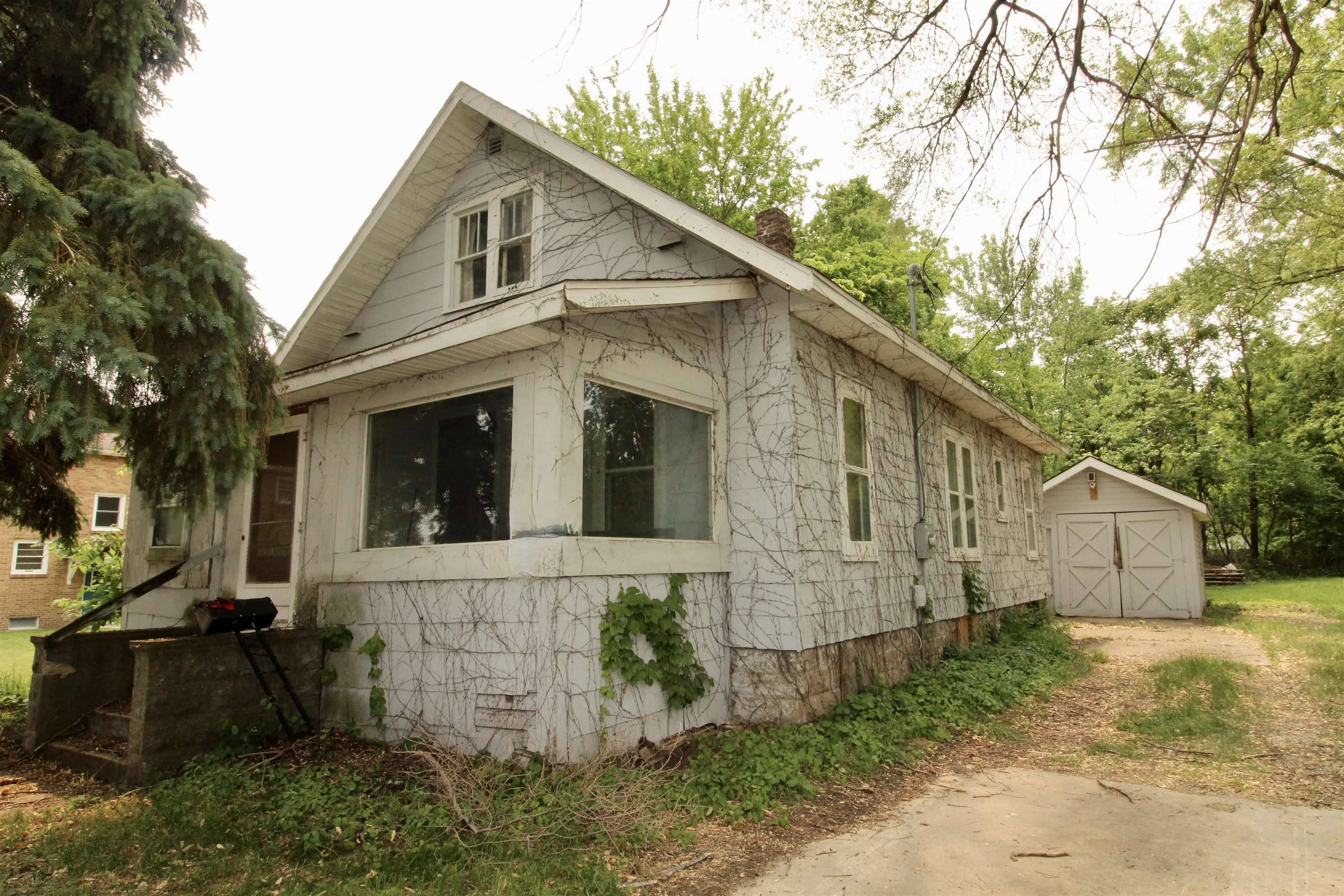 246 North Street, Beloit, WI 53511