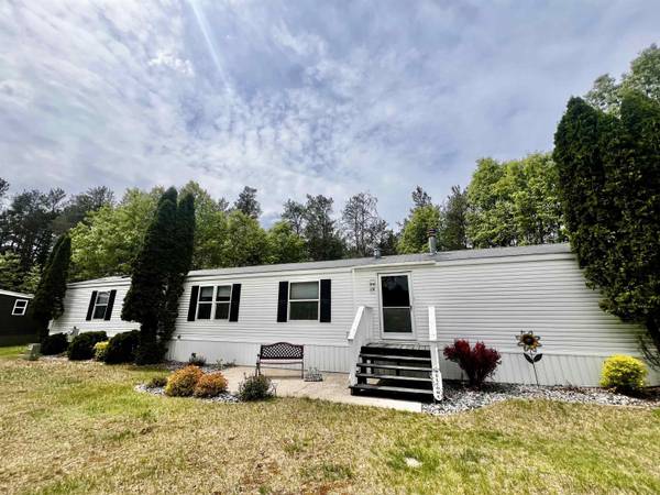 1870 County Road F #10, Friendship, WI 53934