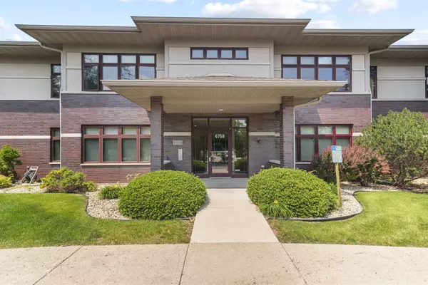 6758 Raymond Road #109, Madison, WI 53719