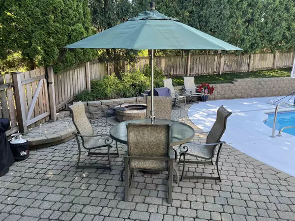 Madison, WI 53718-8237,10 Vienna Circle