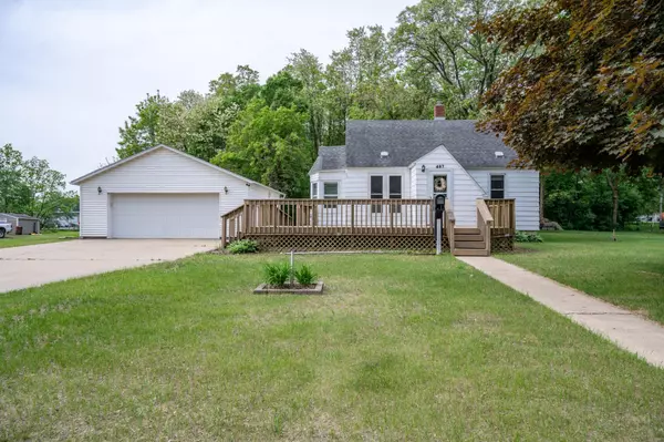 New Lisbon, WI 53950,487 State Street