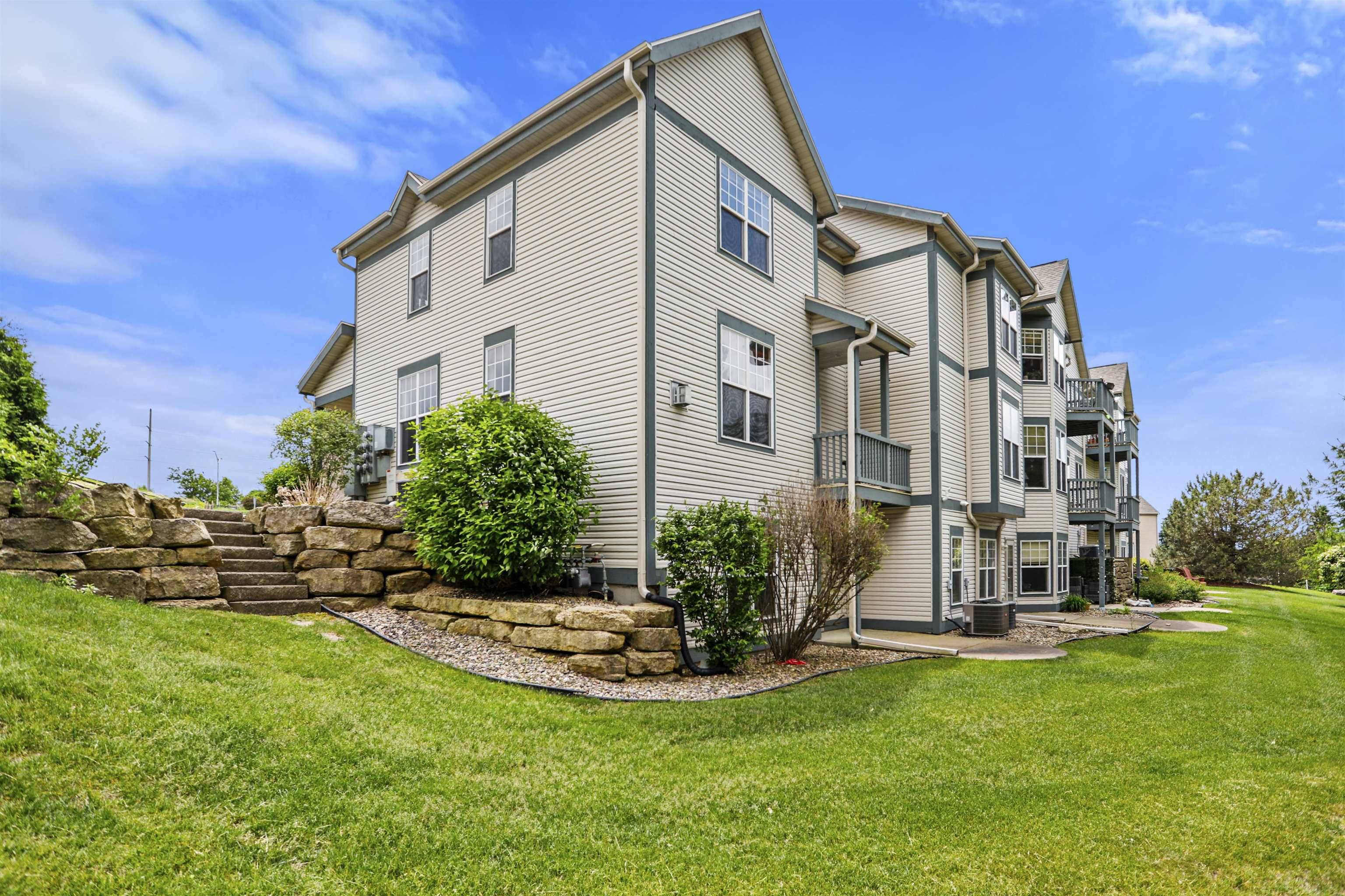 Madison, WI 53719,3122 Dorchester Way #6