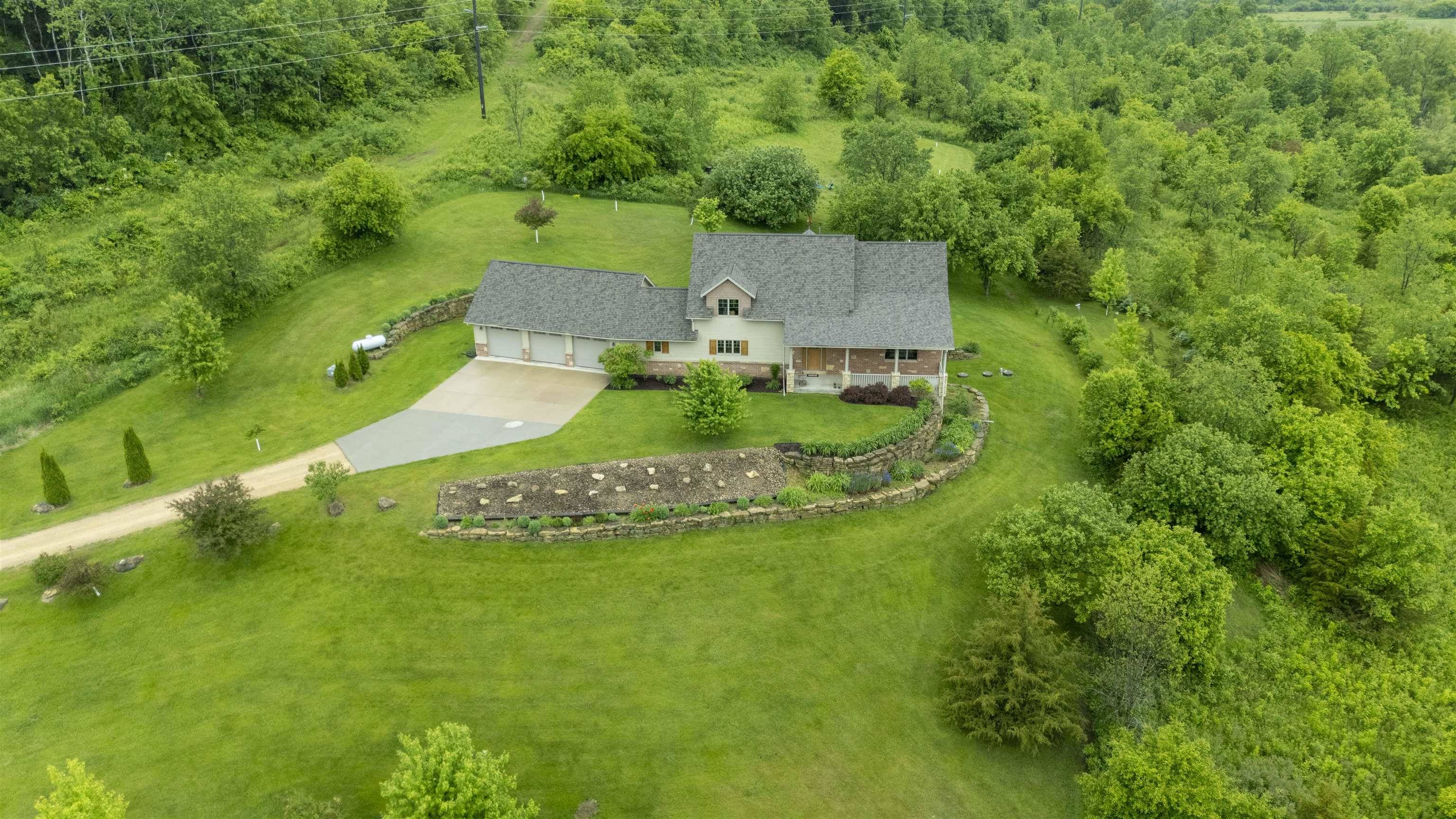 N9076 Highway 78, Blanchardville, WI 53516