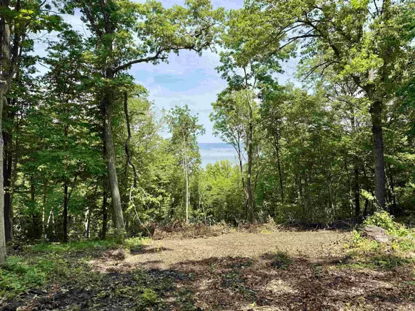 Eastman, WI 54262,20504 Sunset View Drive