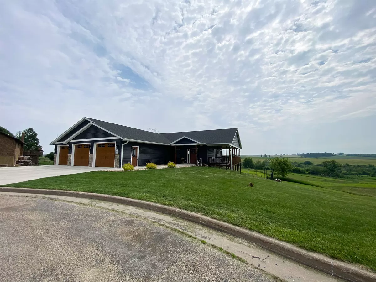 Highland, WI 53543,110 Grand Street