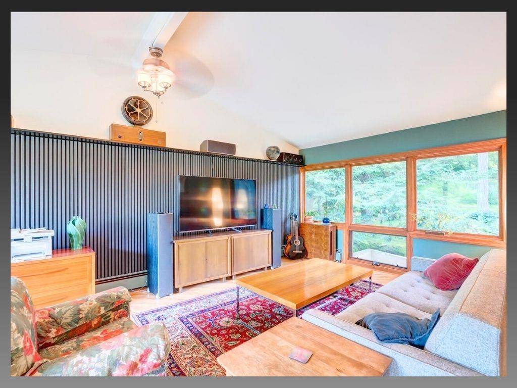 Madison, WI 53713,2913 Waunona Way