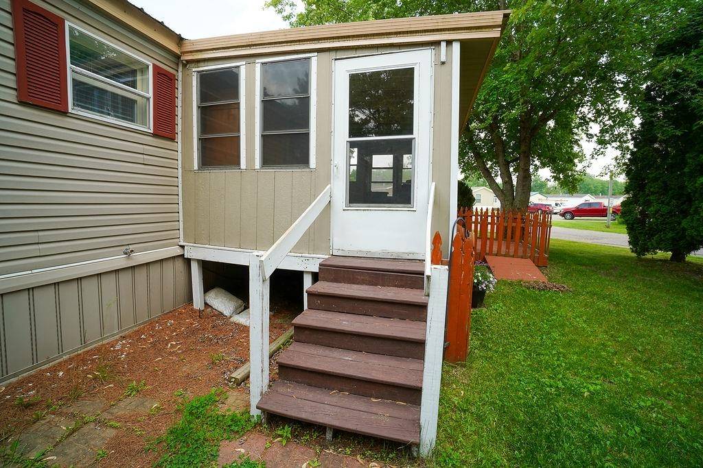 Mauston, WI 53948,134 Attewell Street #54