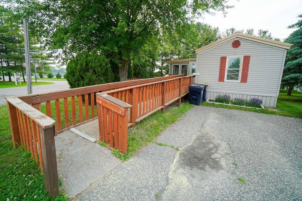 Mauston, WI 53948,134 Attewell Street #54