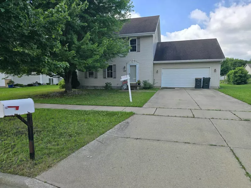 633 Stonehaven Drive, Sun Prairie, WI 53590