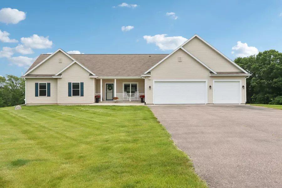 S4303 Excelsior Drive, Rock Springs, WI 53961-9781