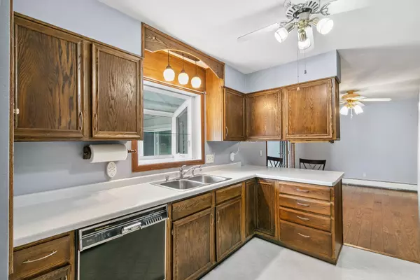 Poynette, WI 53955,W8748 Pine Hollow Road