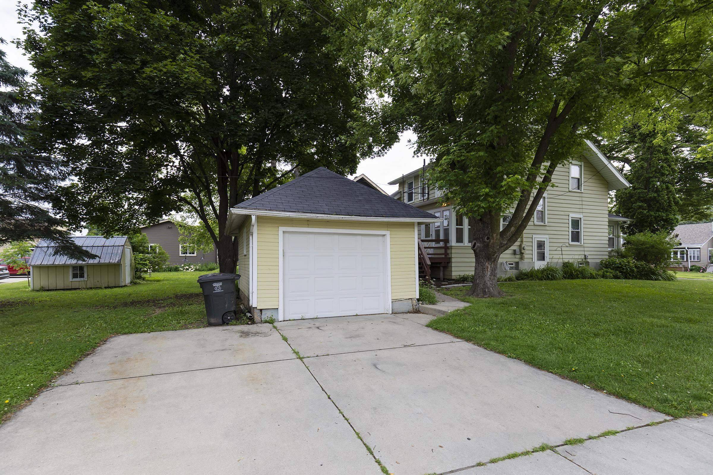 Jefferson, WI 53549,425 S Whitewater Avenue