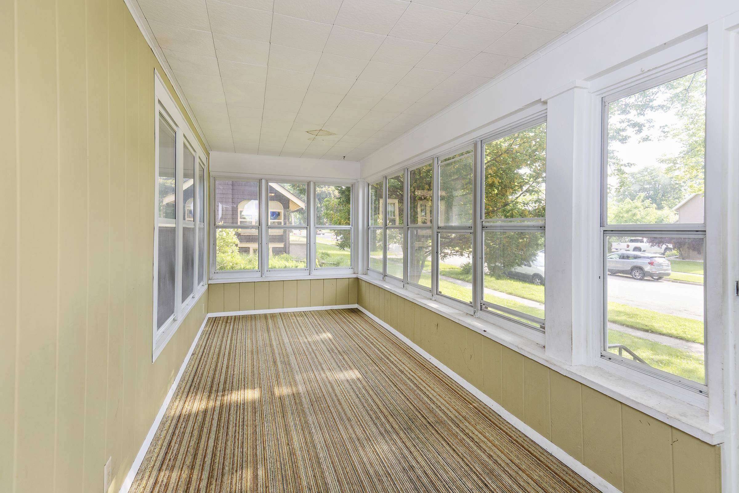 Jefferson, WI 53549,425 S Whitewater Avenue