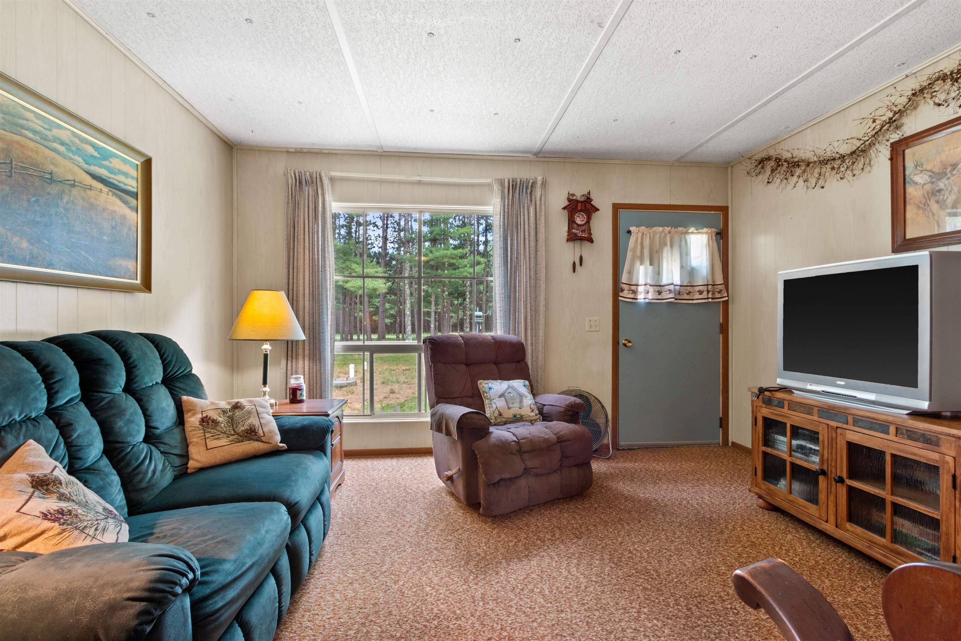 Hancock, WI 54943,997 W Trout Valley Road