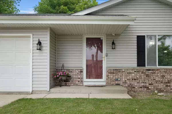 Janesville, WI 53546-5140,1508 Arbutus Street