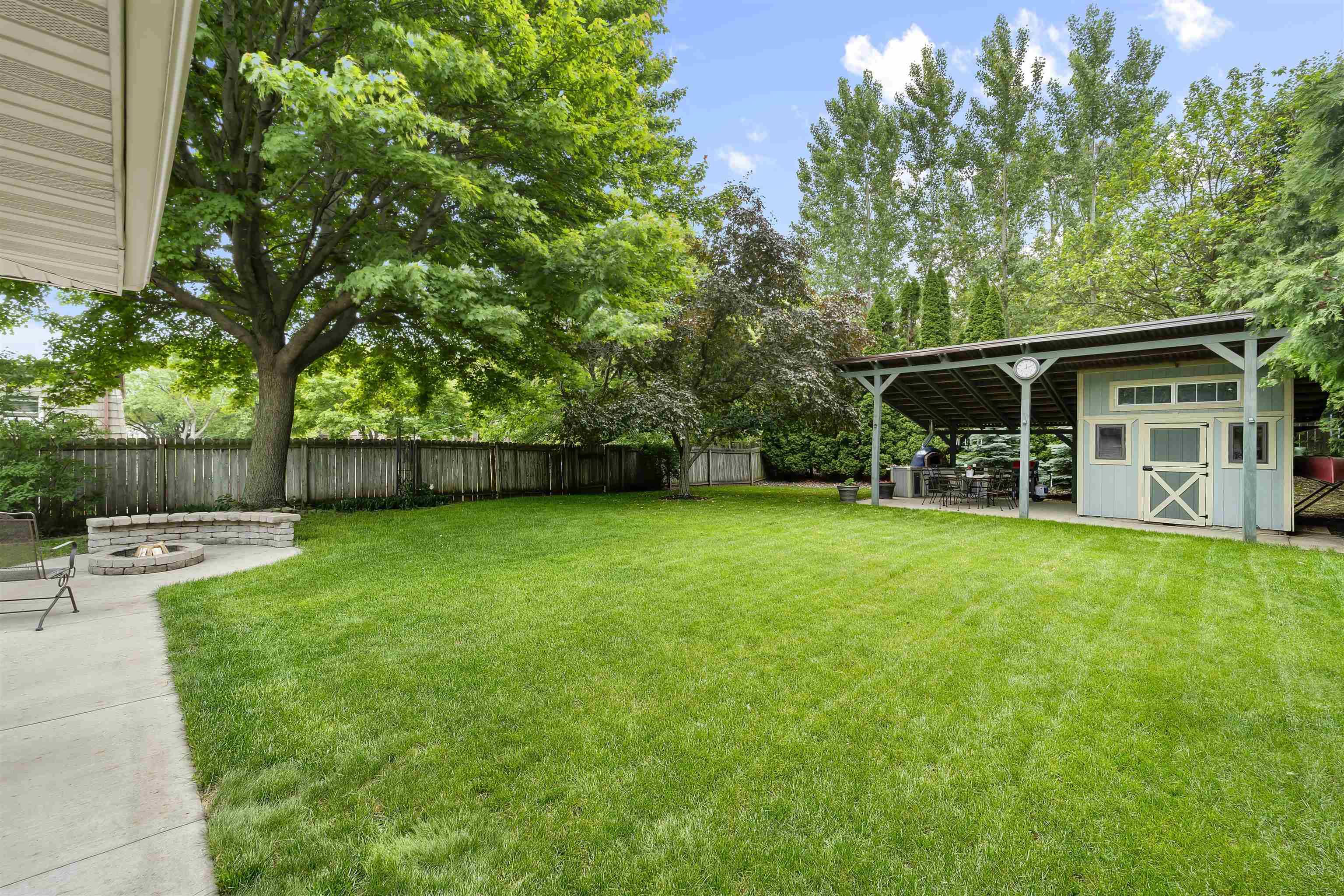 Middleton, WI 53562,7207 Fortune Drive