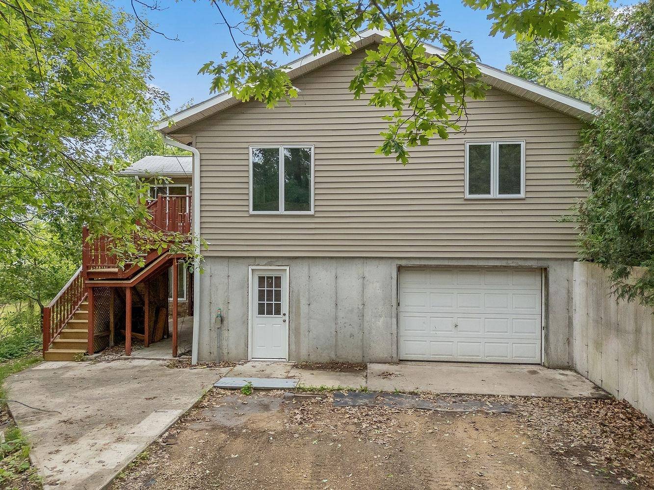 Montello, WI 53949,N3045 Lakeview Drive