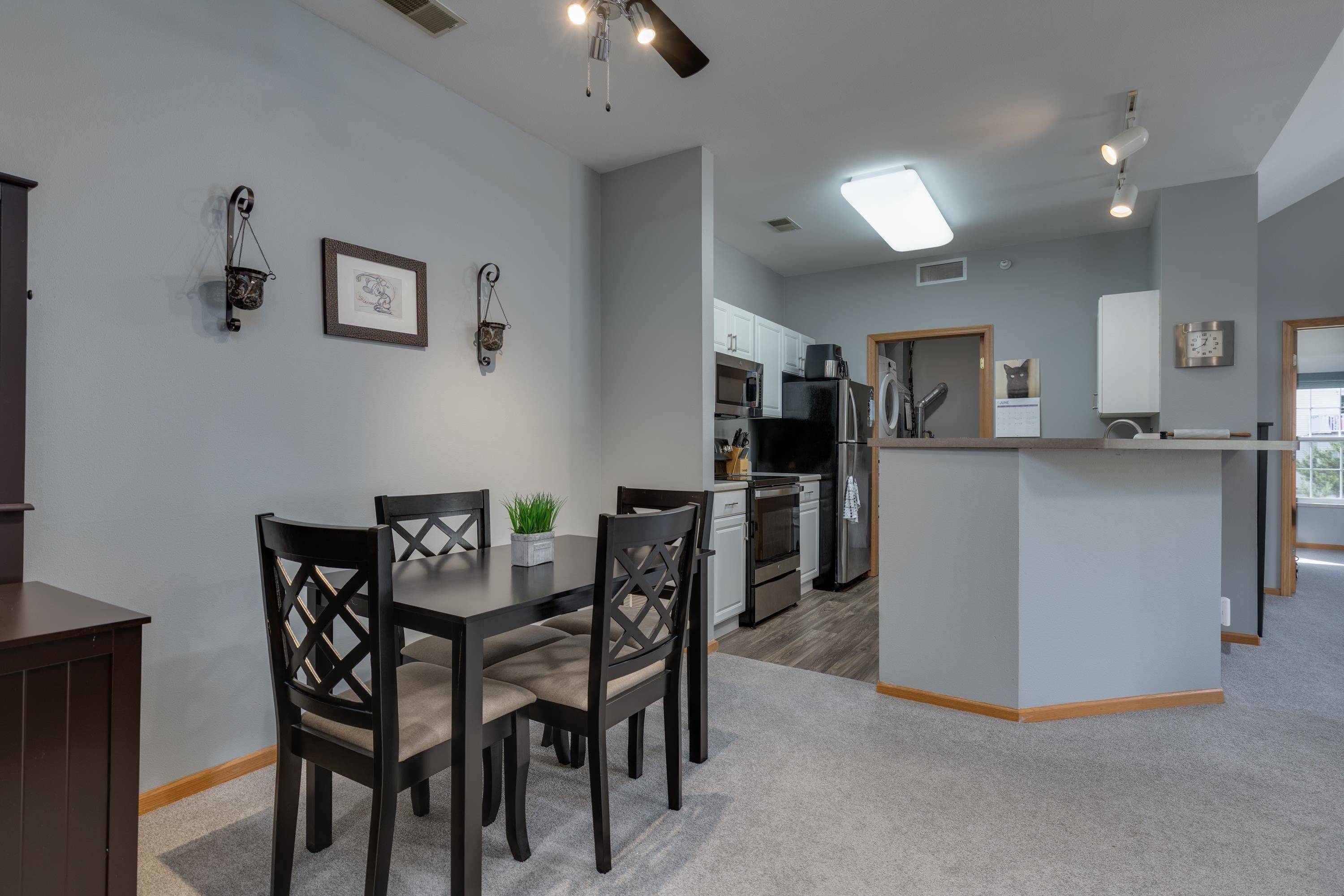 Madison, WI 53718,10 Kings Mill Circle #308