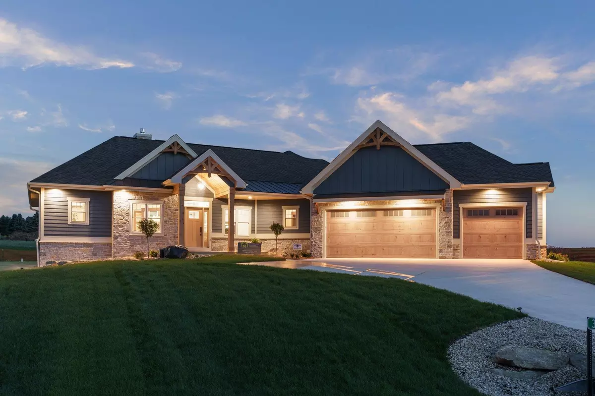 Sun Prairie, WI 53590,3327 Colton Way
