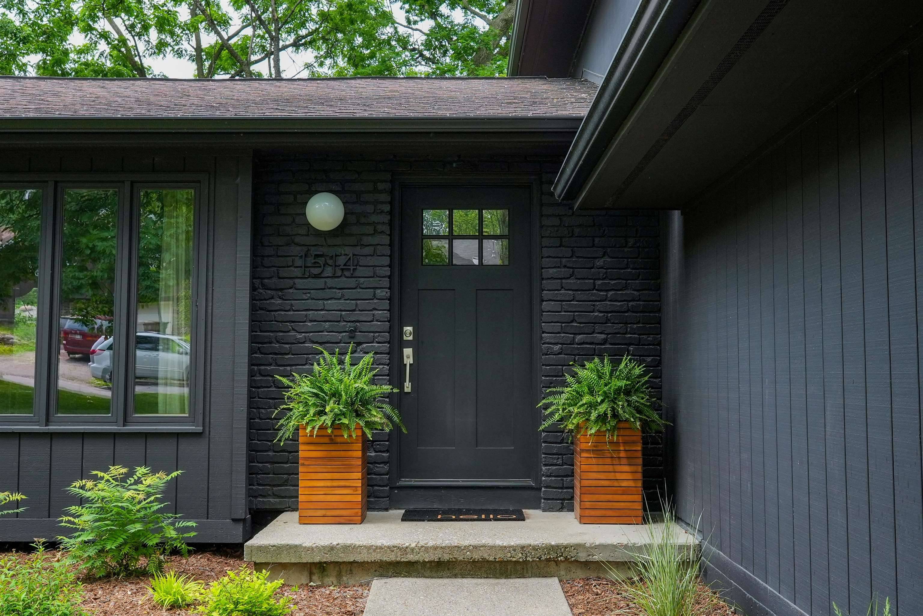 Madison, WI 53716,1514 Deerwood Drive