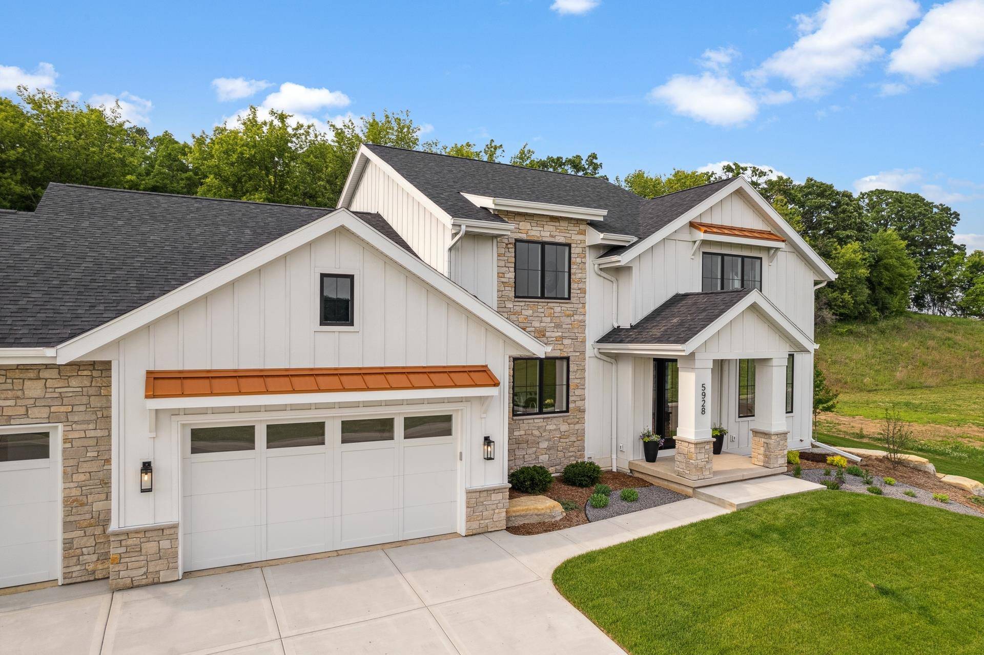 5928 Burning Prairie Drive, Waunakee, WI 53597