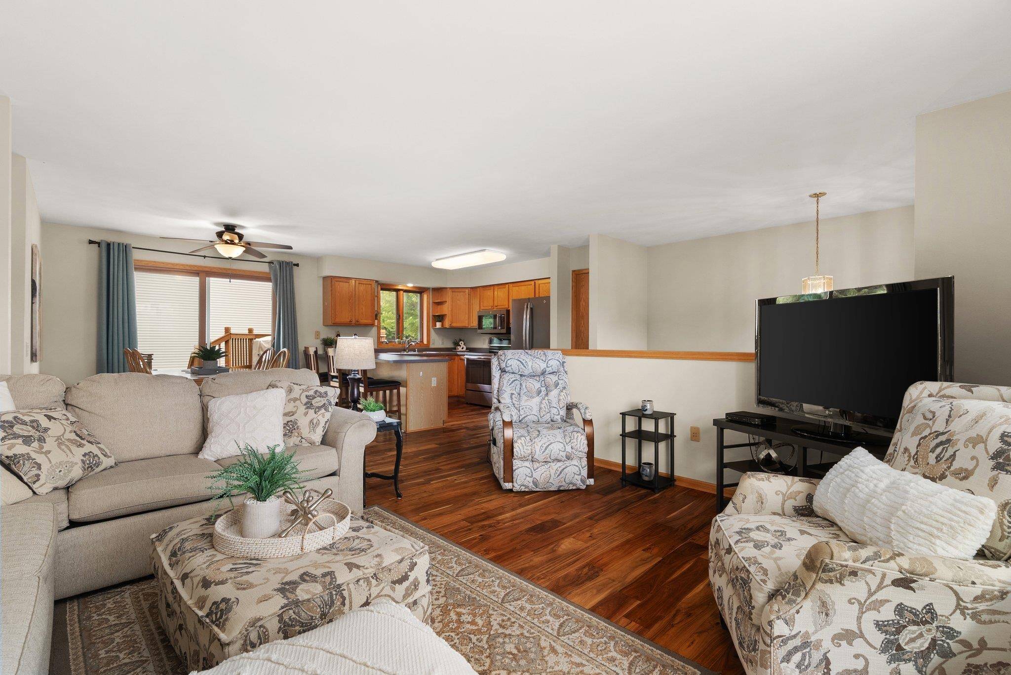 Sun Prairie, WI 53590,888 N Thompson Road