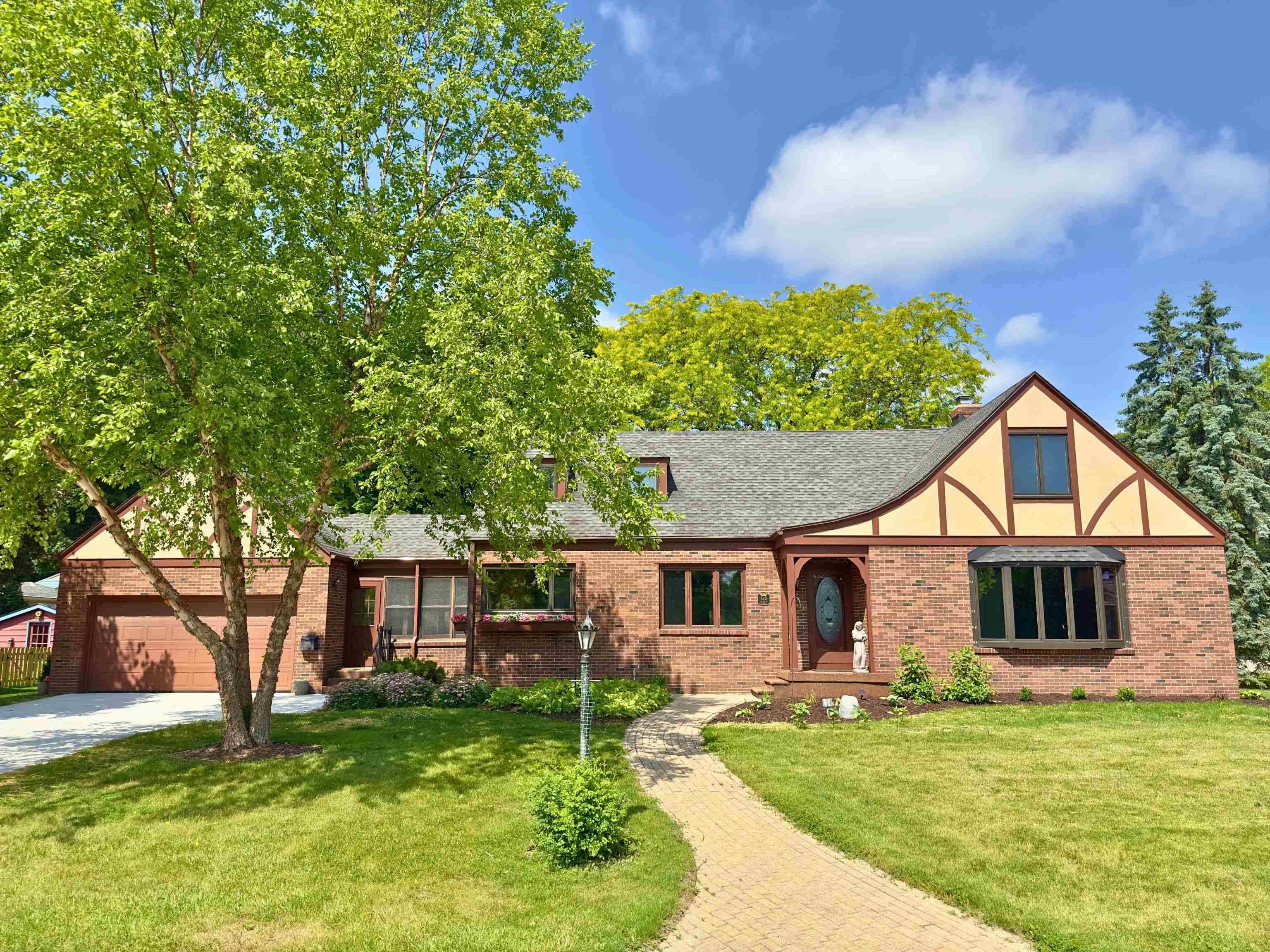 Stoughton, WI 53589,620 Grant Street