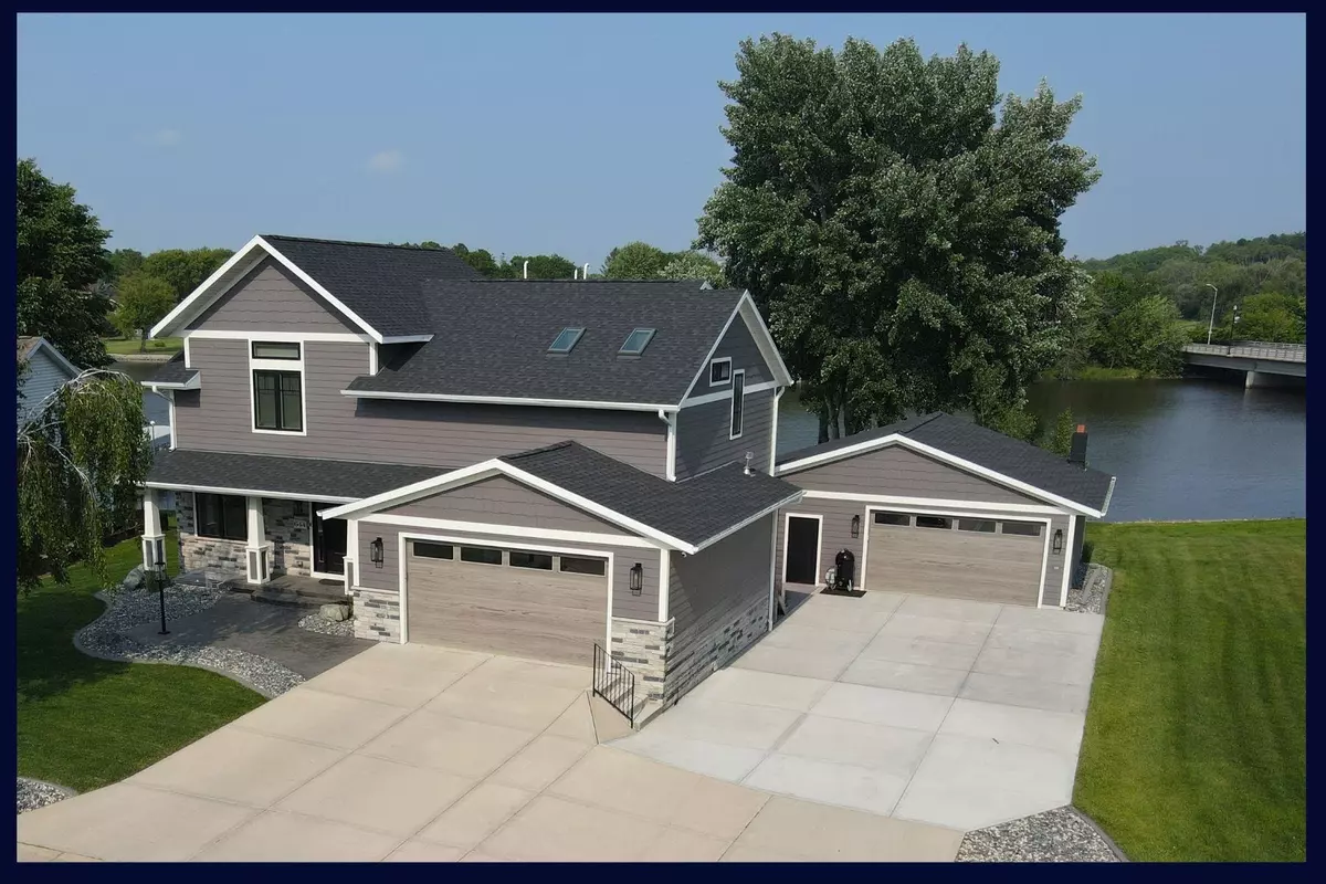 Jefferson, WI 53549-1088,644 Windsor Terrace