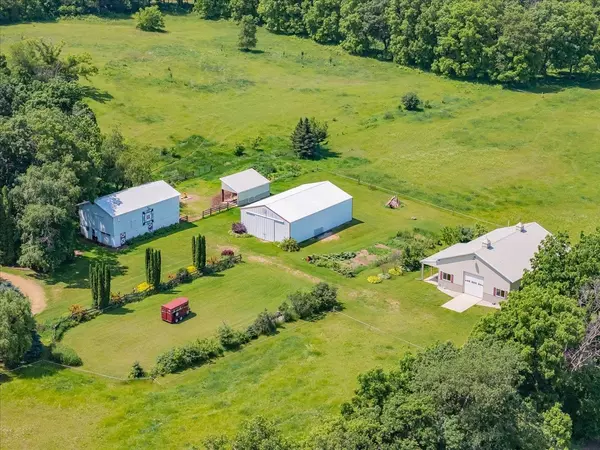 Rio, WI 53960,W4615 Highway 16