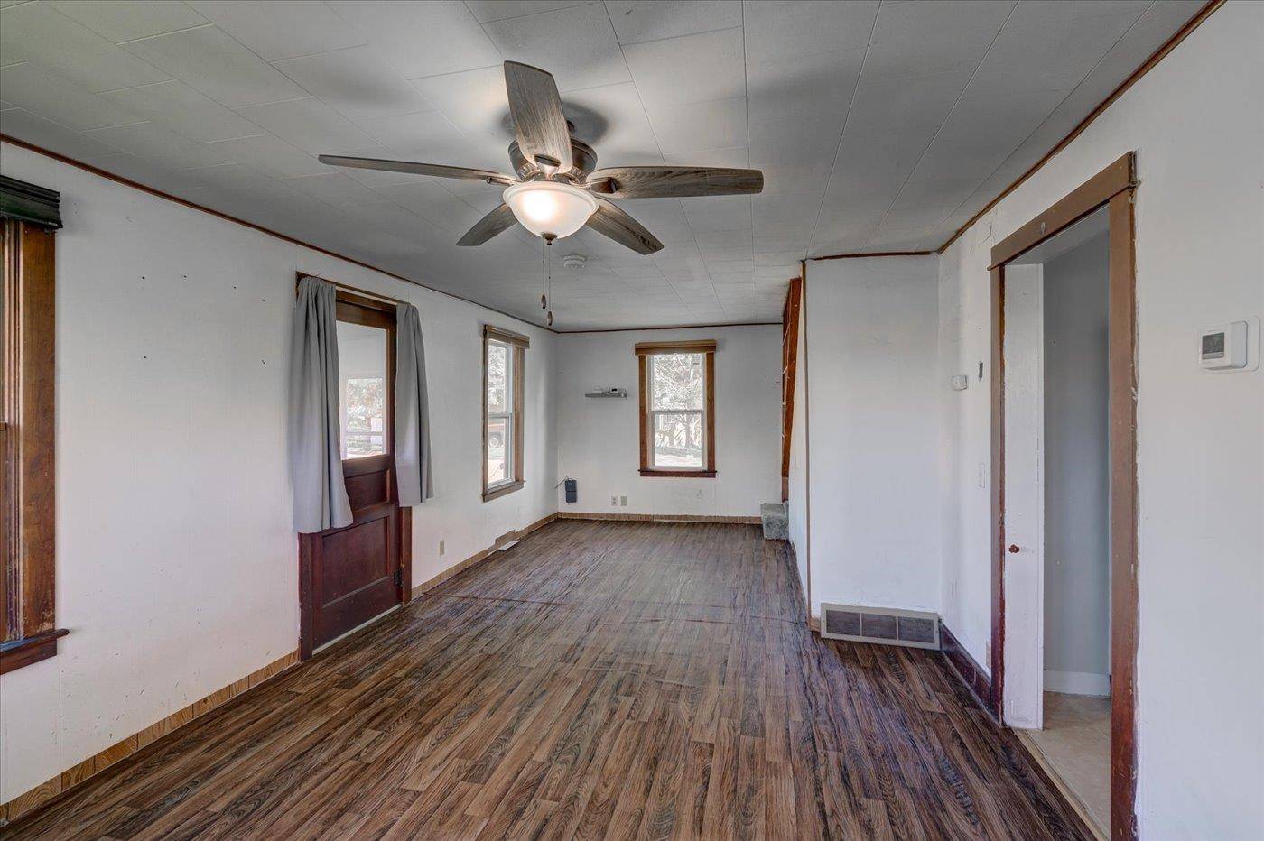 Hollandale, WI 53544,500 2nd Avenue